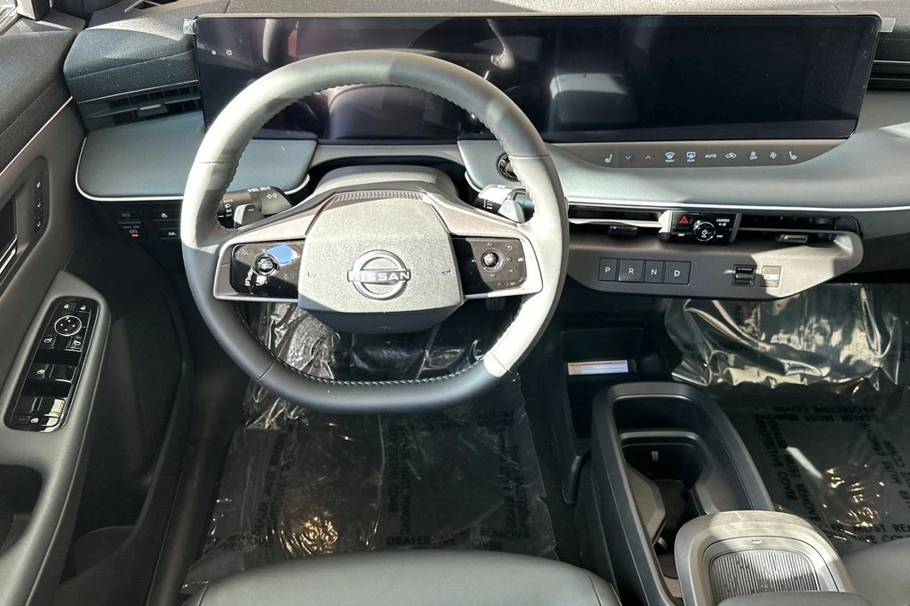 2026 Nissan LEAF Platinum+ - Photo 14