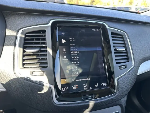 2018 Volvo XC90 T6 AWD Momentum photo 19