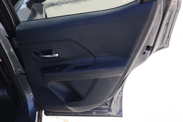 2026 Nissan KICKS SR - Photo 19