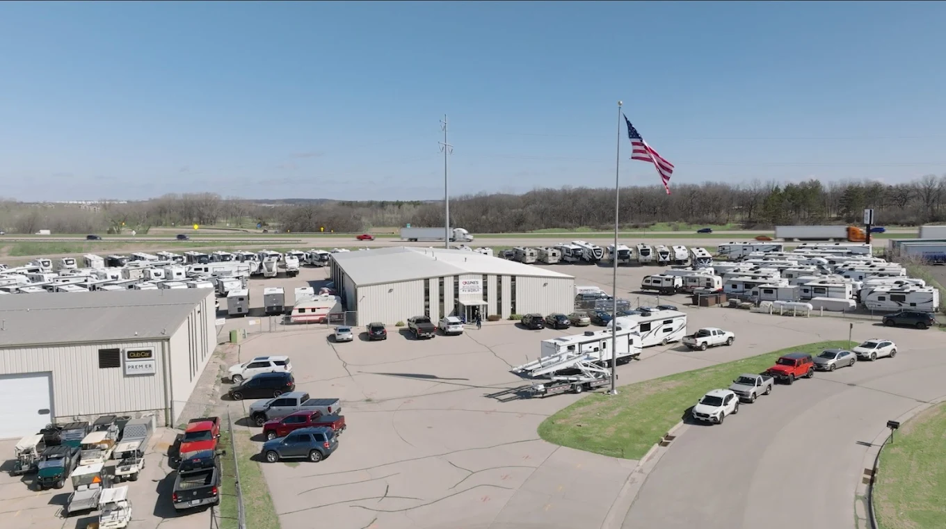 Kunes Wisconsin RV World-exterior