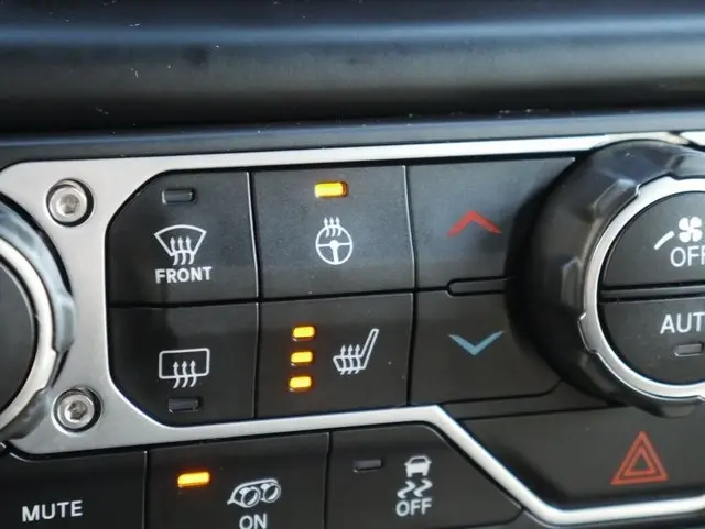 2022 Jeep Wrangler Unlimited Rubicon 392 photo 4