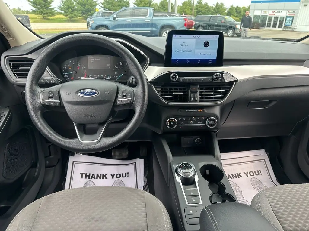2020 Ford Escape SE photo 18