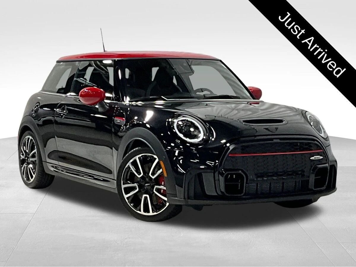 2024 MINI Hardtop John Cooper Works's photo