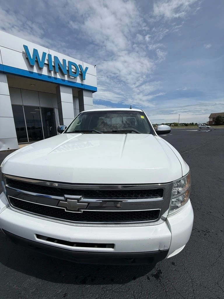 2009 Chevrolet Silverado 1500's photo