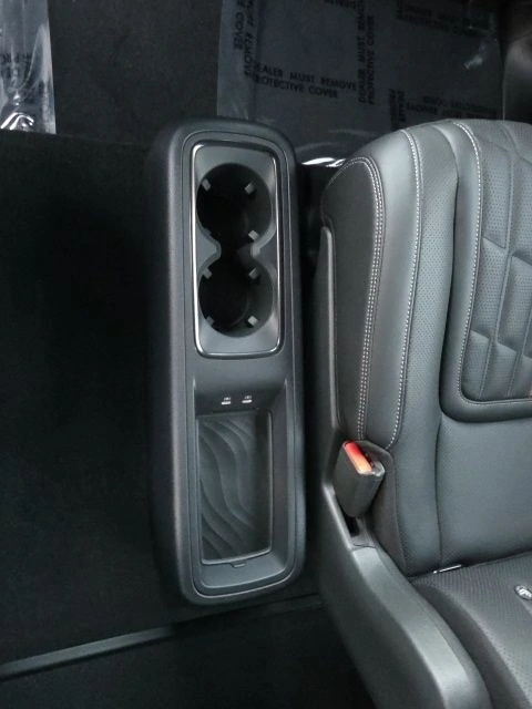 2026 Nissan Armada PRO-4X - Photo 28