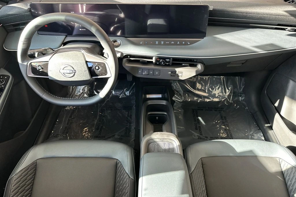 2026 Nissan LEAF Platinum+ - Photo 13
