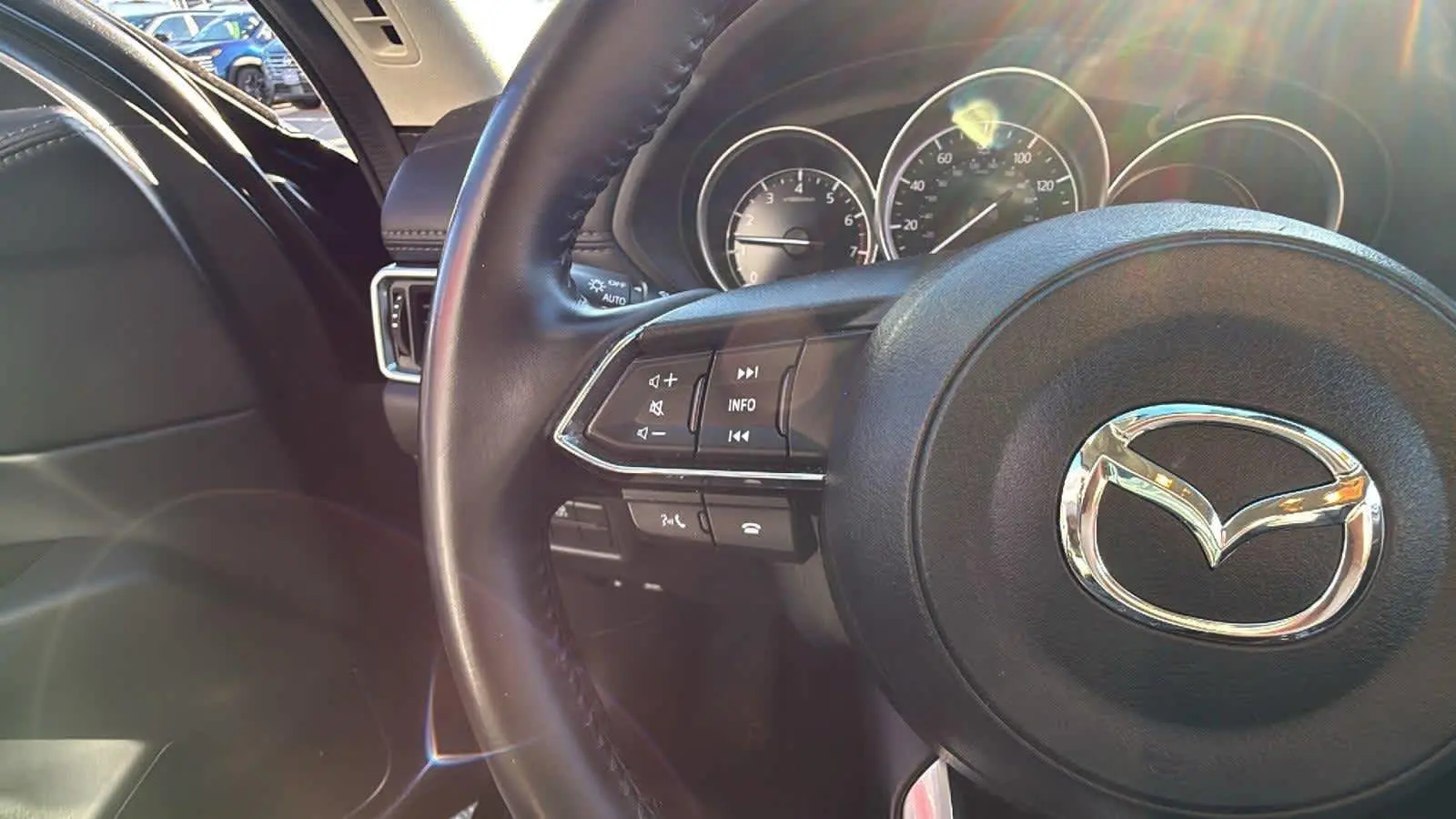 2024 Mazda CX-5 2.5 Select photo 10