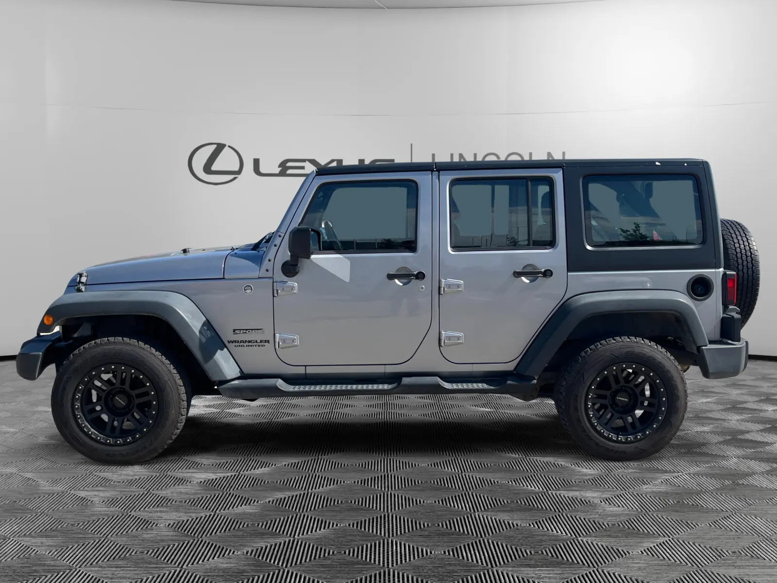 2013 Jeep Wrangler Sport photo 2