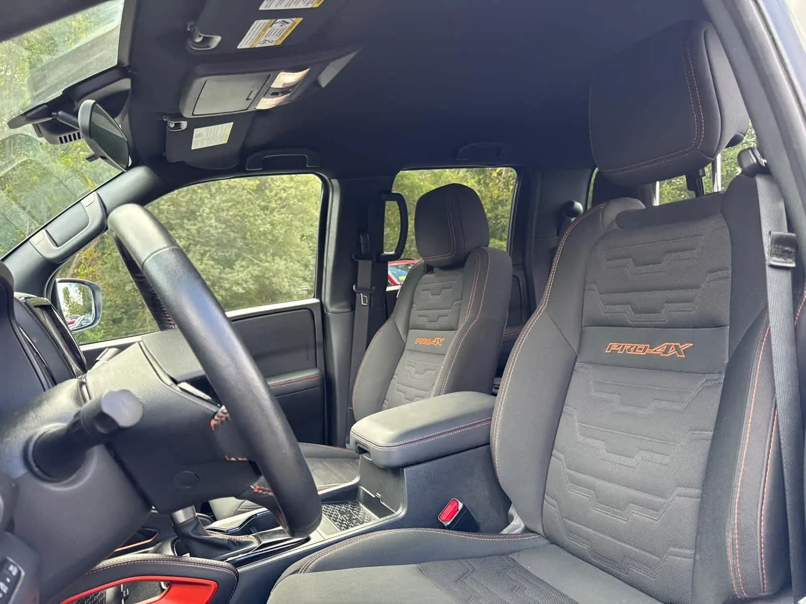 2023 Nissan Frontier PRO-4X photo 11