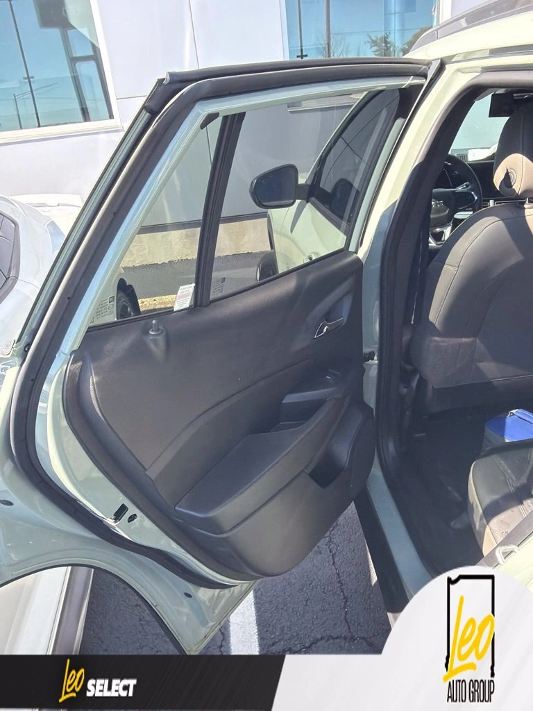 2025 Chevrolet Trax Activ - Photo 18