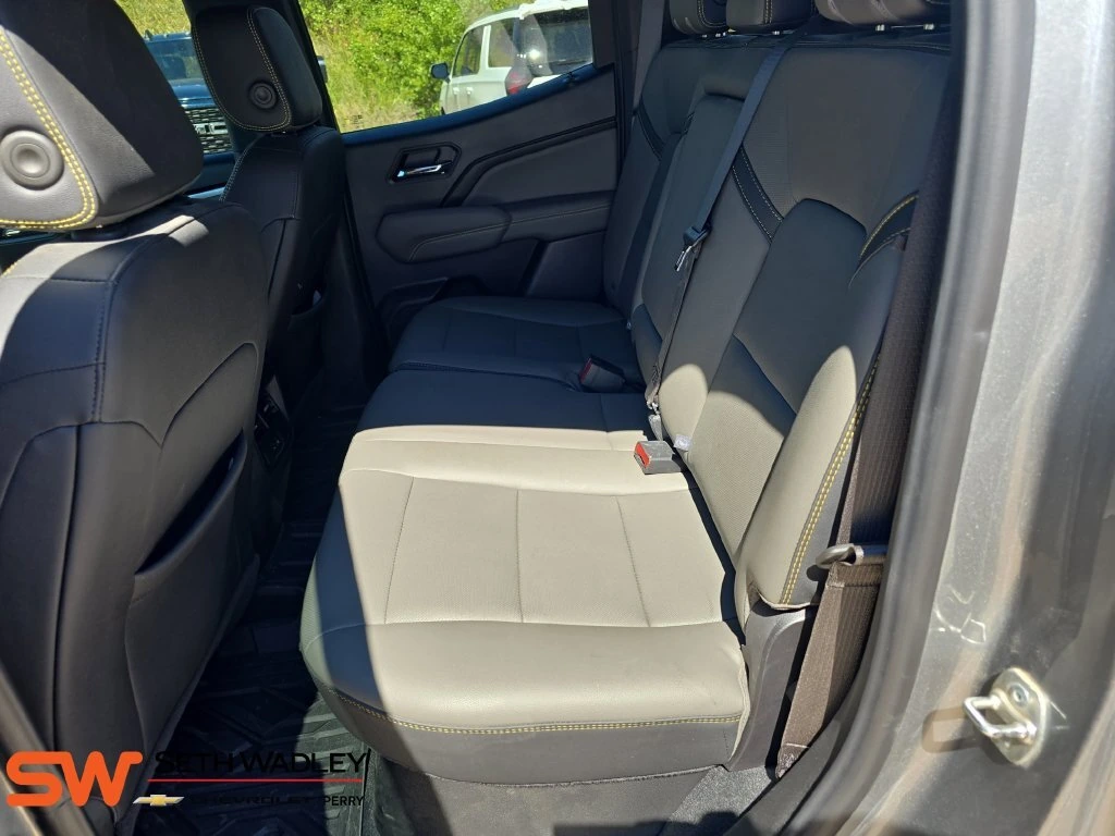 2024 Chevrolet Colorado ZR2 - Photo 15