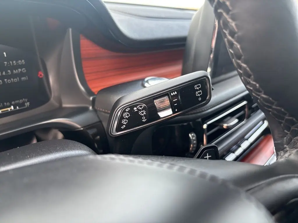2023 Lincoln Aviator Reserve photo 26