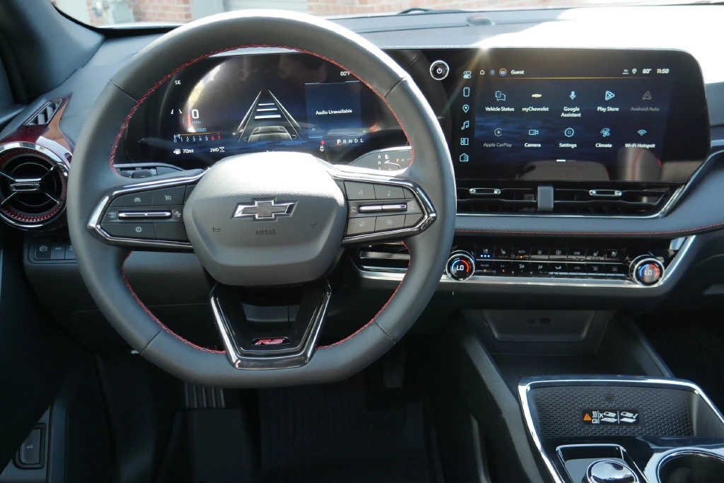 2027 Chevrolet Equinox RS - Photo 17