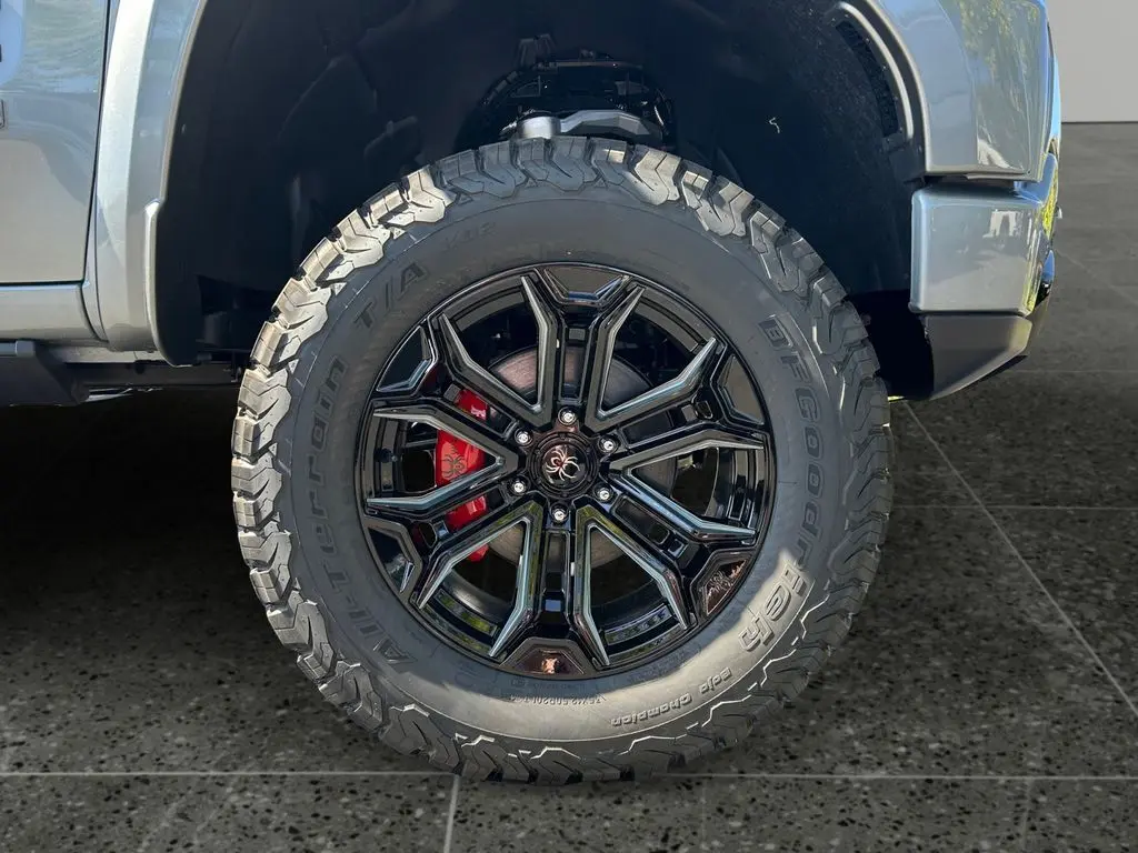 2025 Gmc Sierra 1500 AT4 photo 9