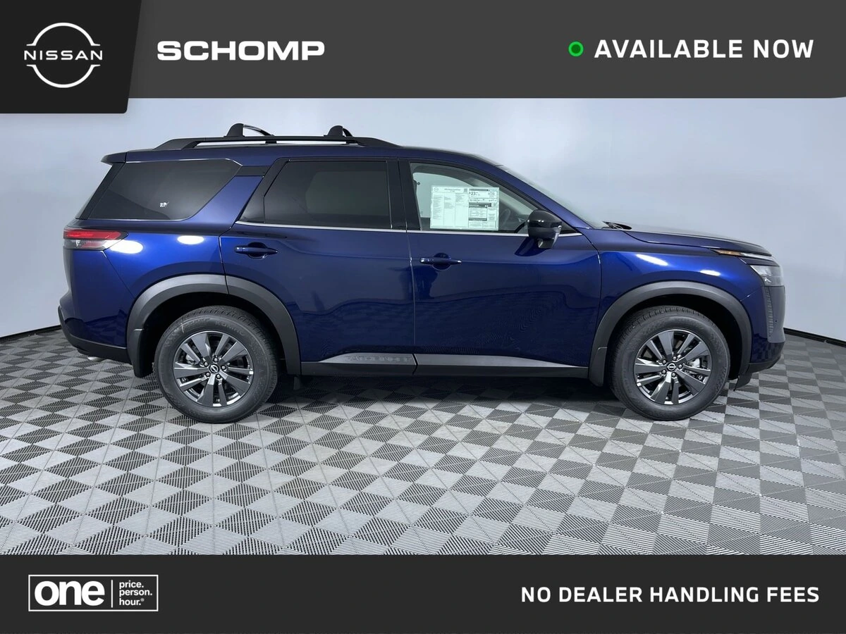 2026 Nissan Pathfinder SV 4WD's photo