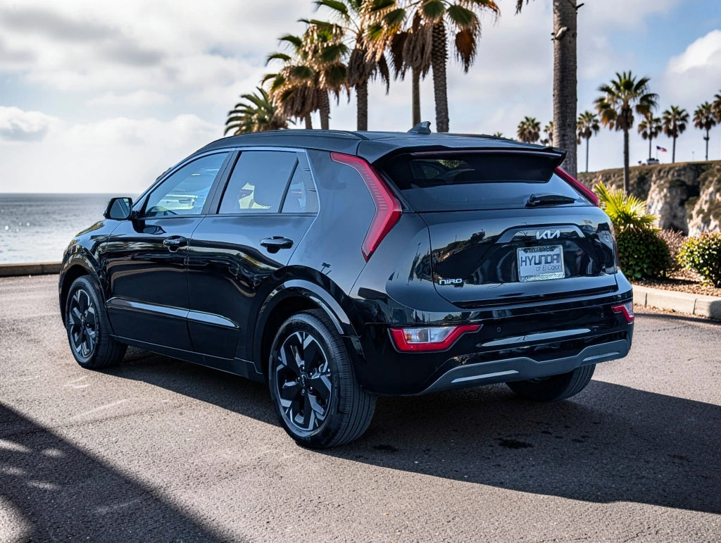 2025 Kia Niro Wind - Photo 7