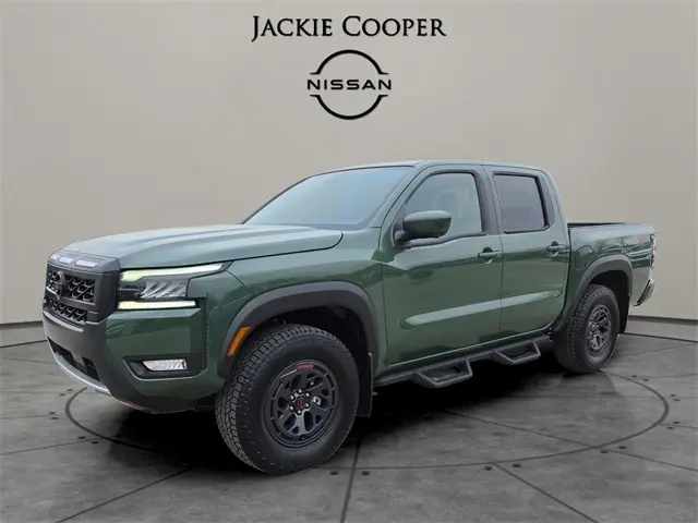 2026 Nissan Frontier PRO-4X's photo