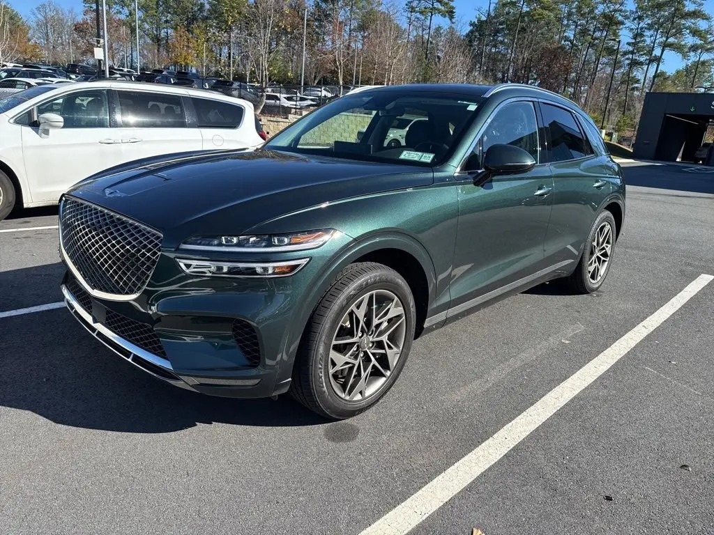 2023 Genesis GV70 2.5T Select photo 3