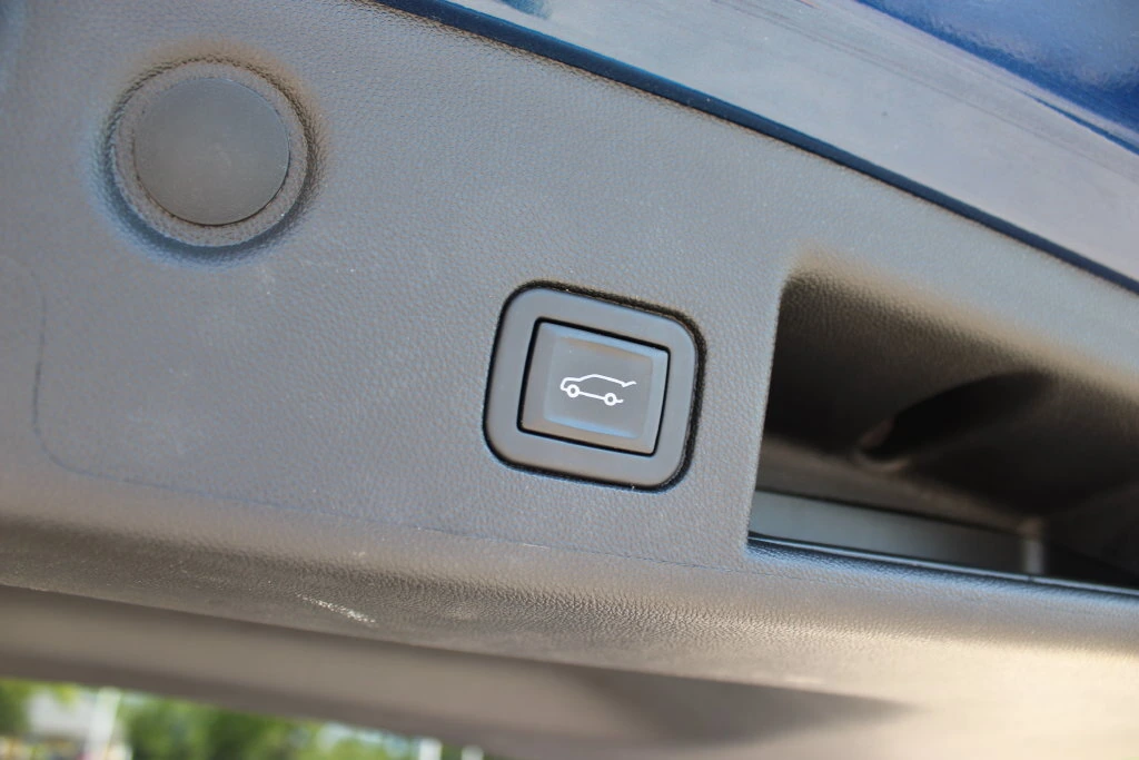 2023 Chevrolet Equinox Premier - Photo 38