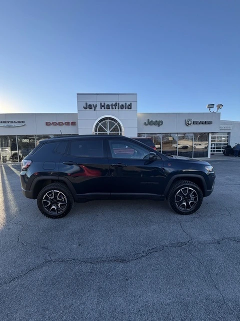 2026 Jeep Compass Trailhawk's photo