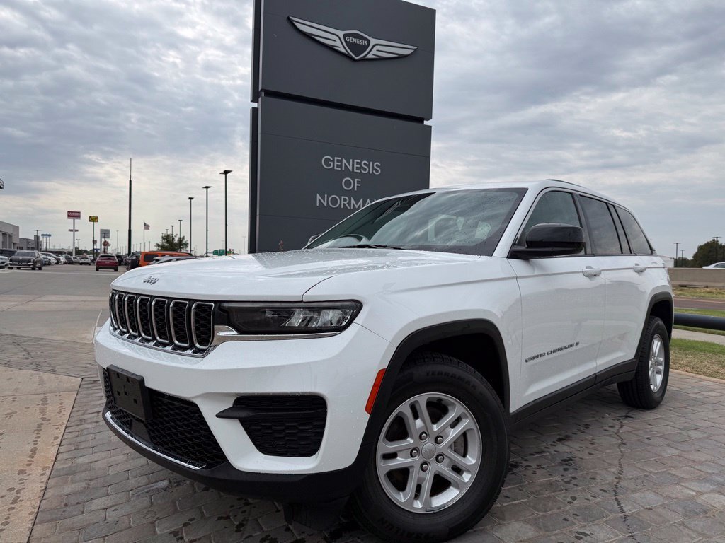 2024 Jeep Grand Cherokee Laredo