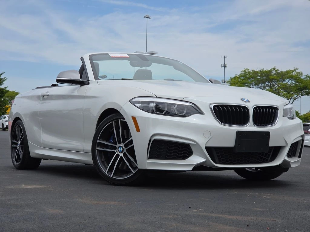 2018 BMW 2 Series M240i xDrive Convertible's photo