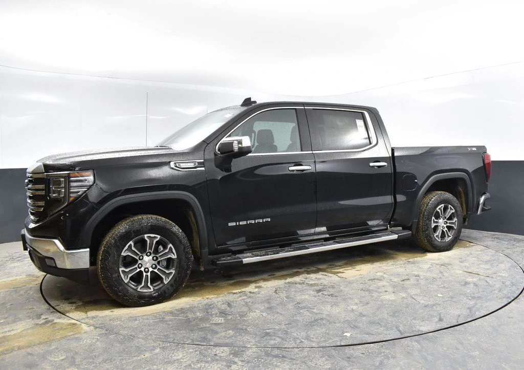 2024 GMC Sierra 1500 SLT - Photo 6