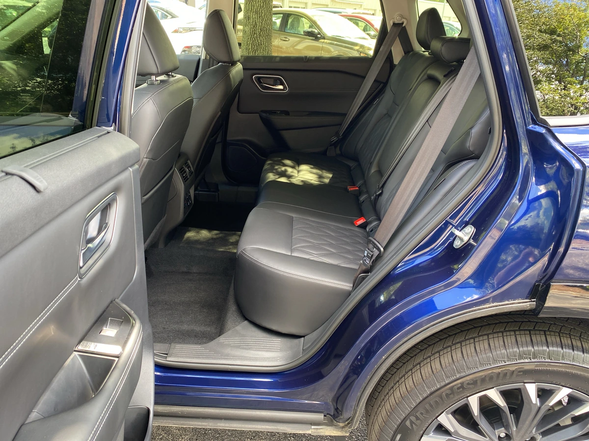 2026 Nissan Rogue Platinum - Photo 25