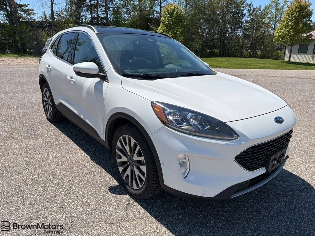 2020 Ford Escape Titanium AWD's photo