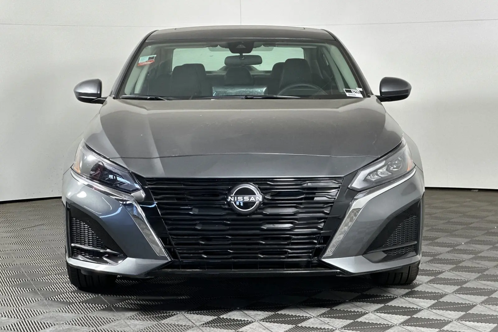 2025 Nissan Altima 2.5 SV photo 4