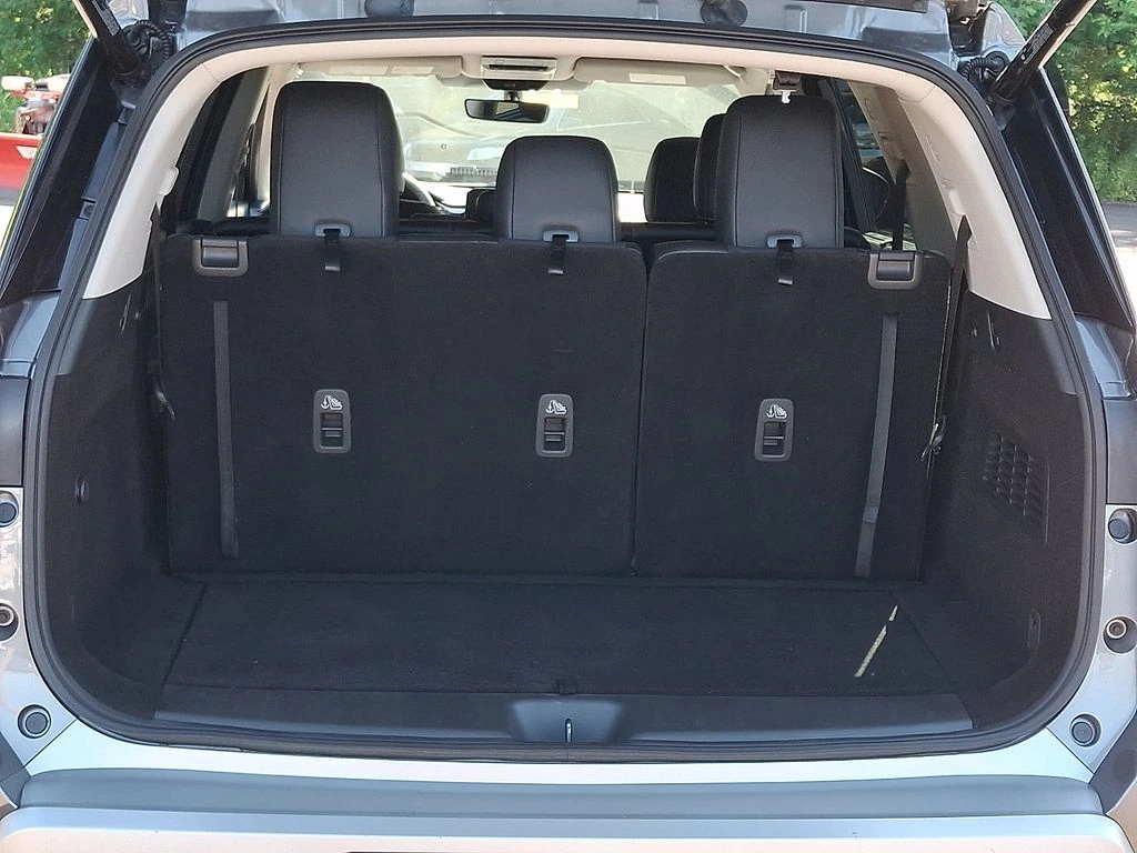 2023 Nissan Pathfinder SL - Photo 28