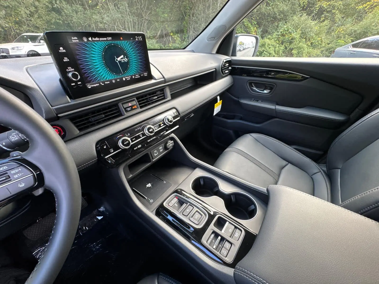 2025 Honda Pilot Touring photo 23