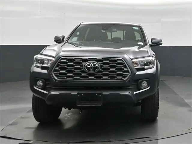 2023 Toyota Tacoma TRD Pro V6 photo 3