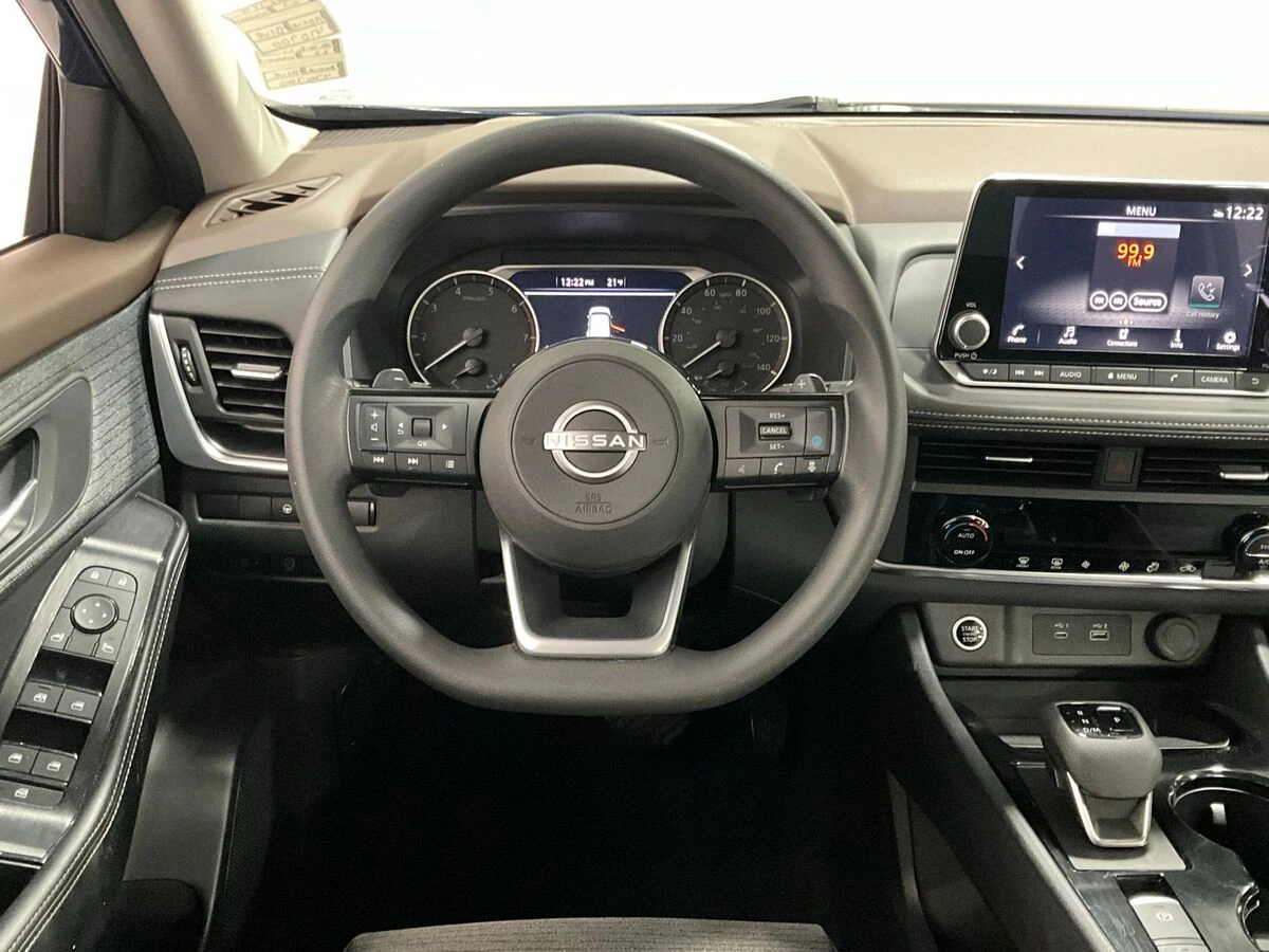 2023 Nissan Rogue SV - Photo 7