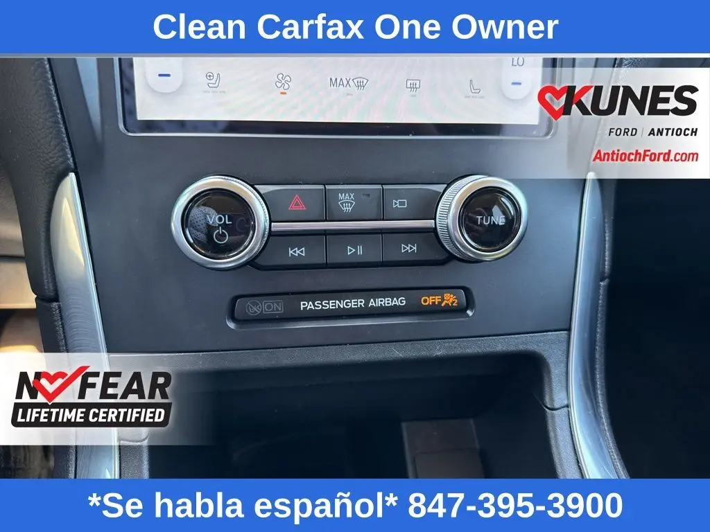 2024 Ford Edge Titanium photo 38