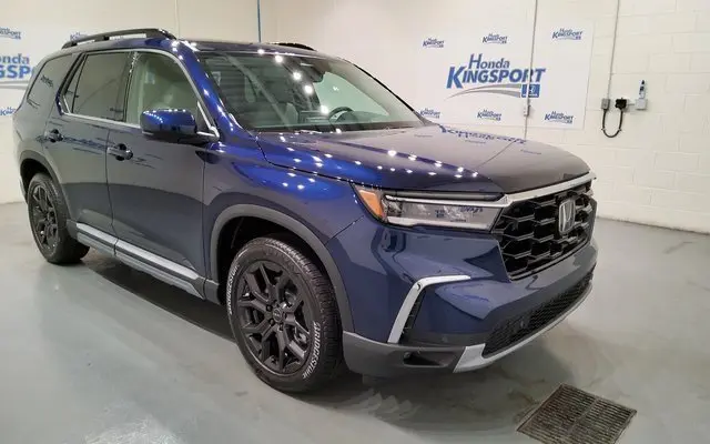 2025 Honda Pilot Touring's photo
