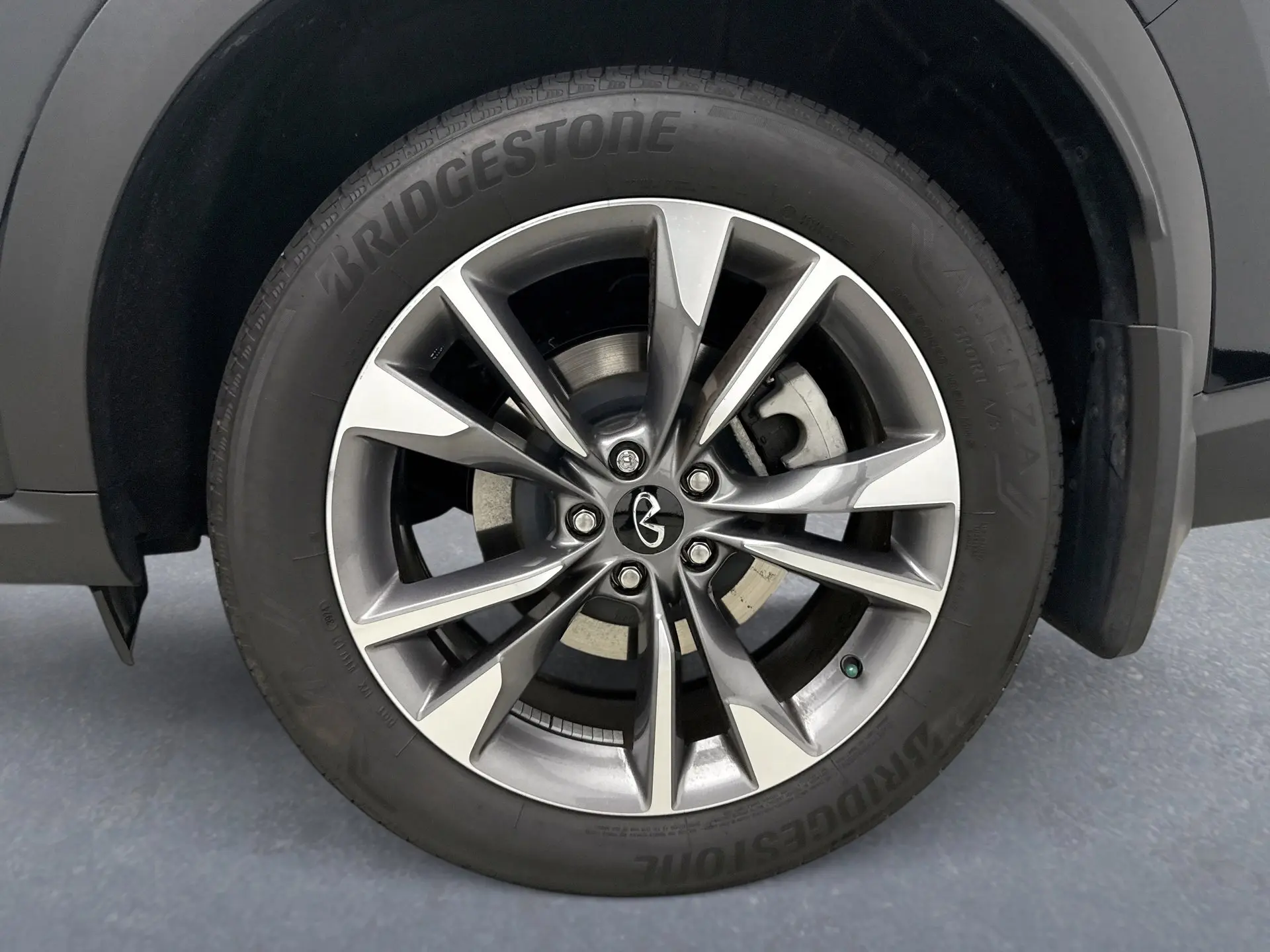 2022 Infiniti QX60 Luxe photo 23
