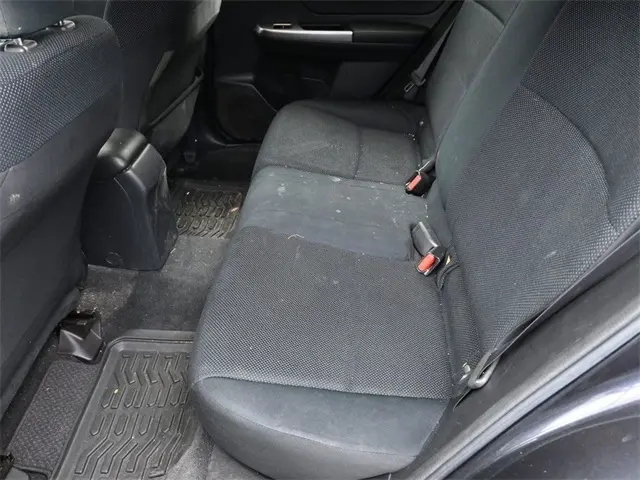 2016 Subaru Impreza 2.0i photo 24