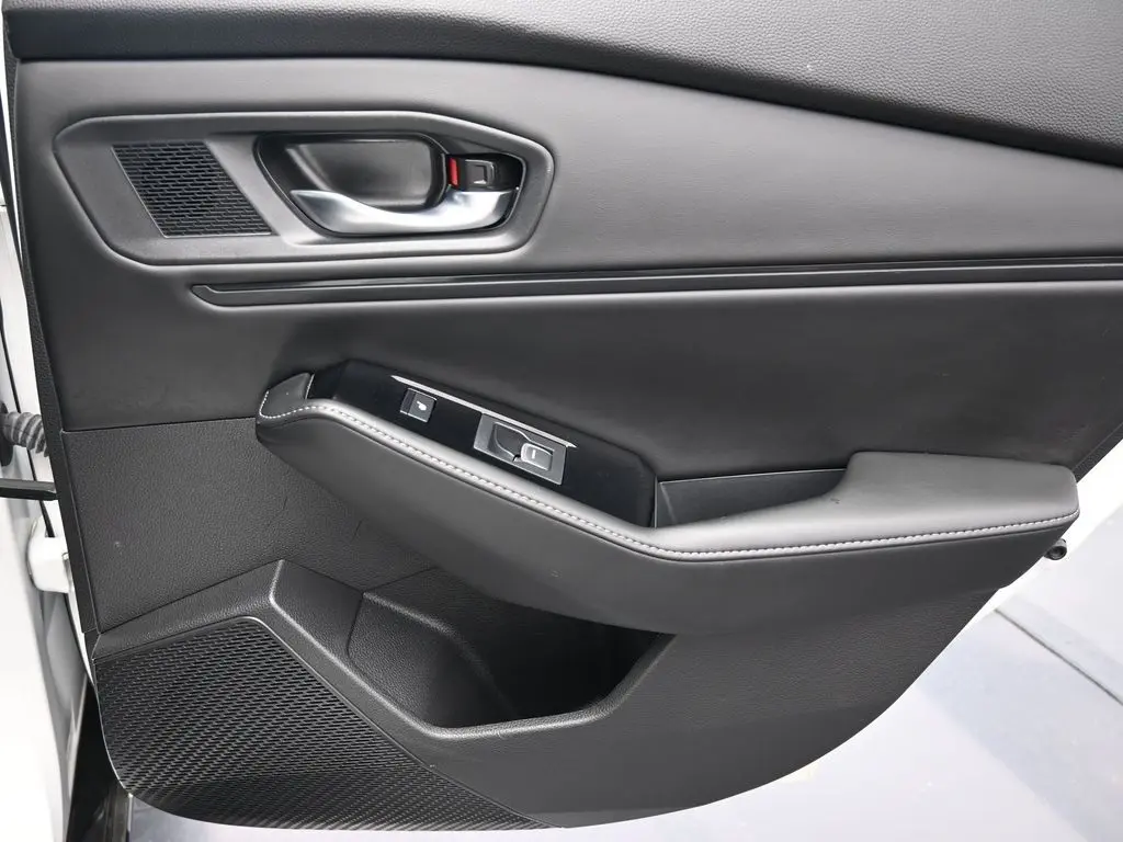 2023 Honda Accord Hybrid Touring photo 35