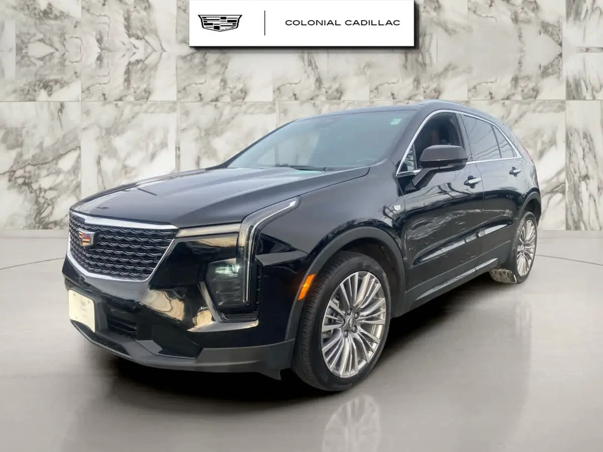 2024 Cadillac XT4 Premium Luxury's photo