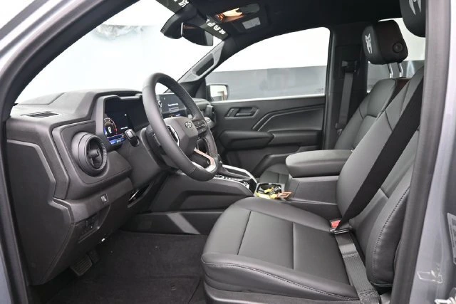 2026 Chevrolet Colorado Trail Boss - Photo 12