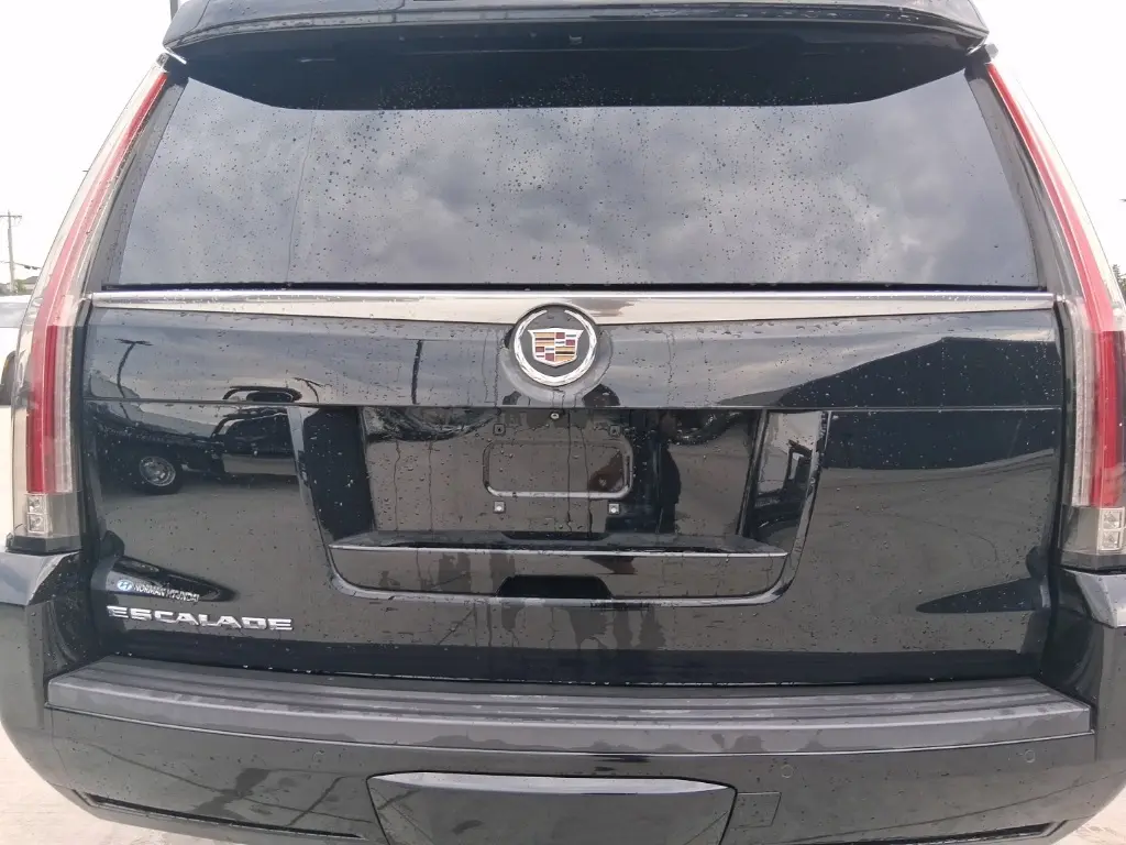 2015 Cadillac Escalade ESV Premium photo 4