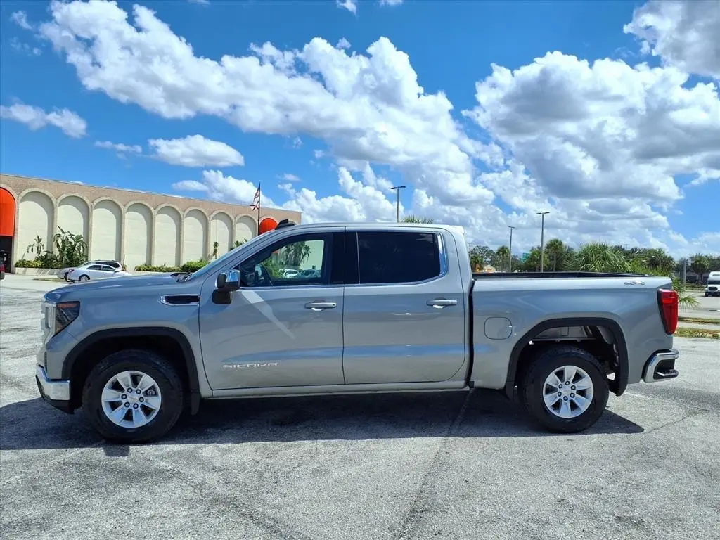 2023 Gmc Sierra 1500 SLE photo 4