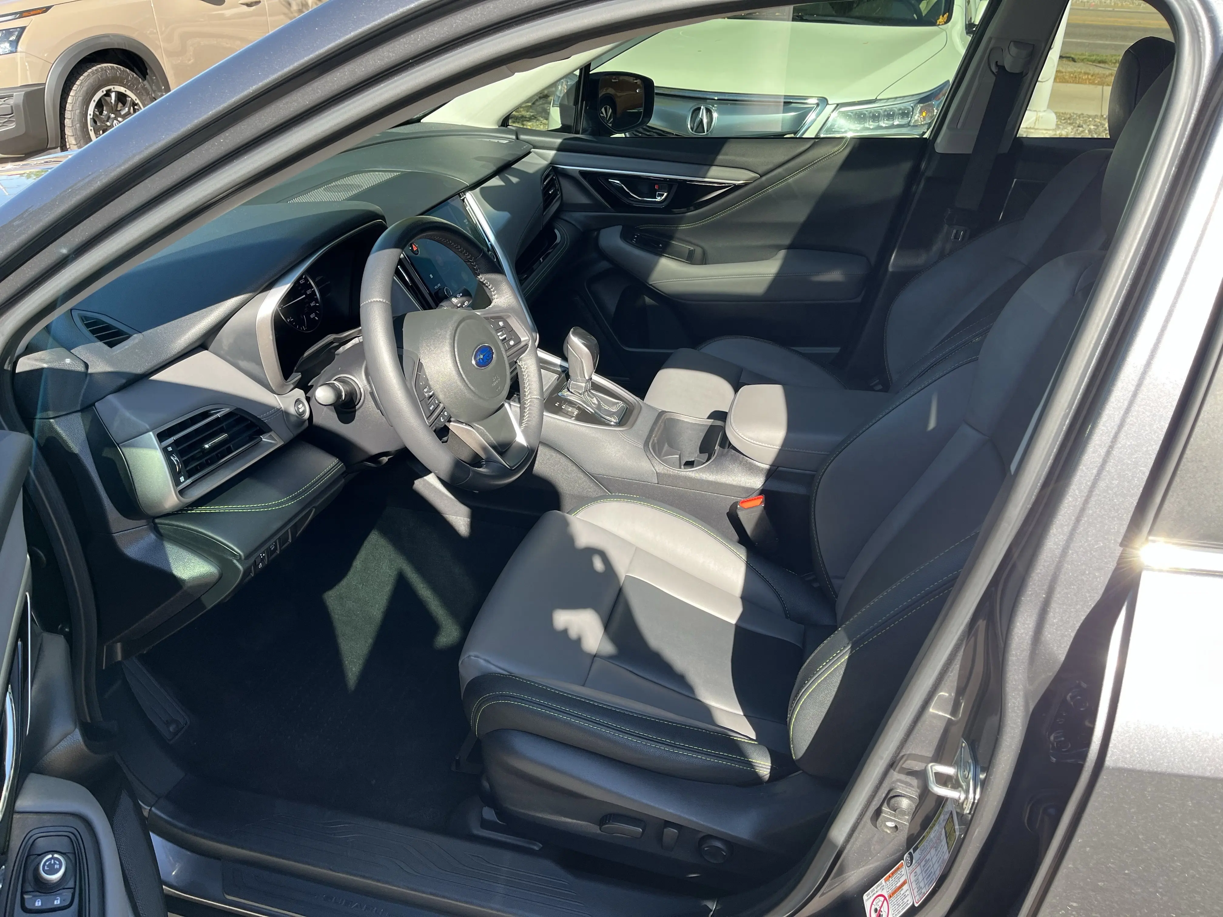 2020 Subaru Outback Onyx Edition XT photo 7