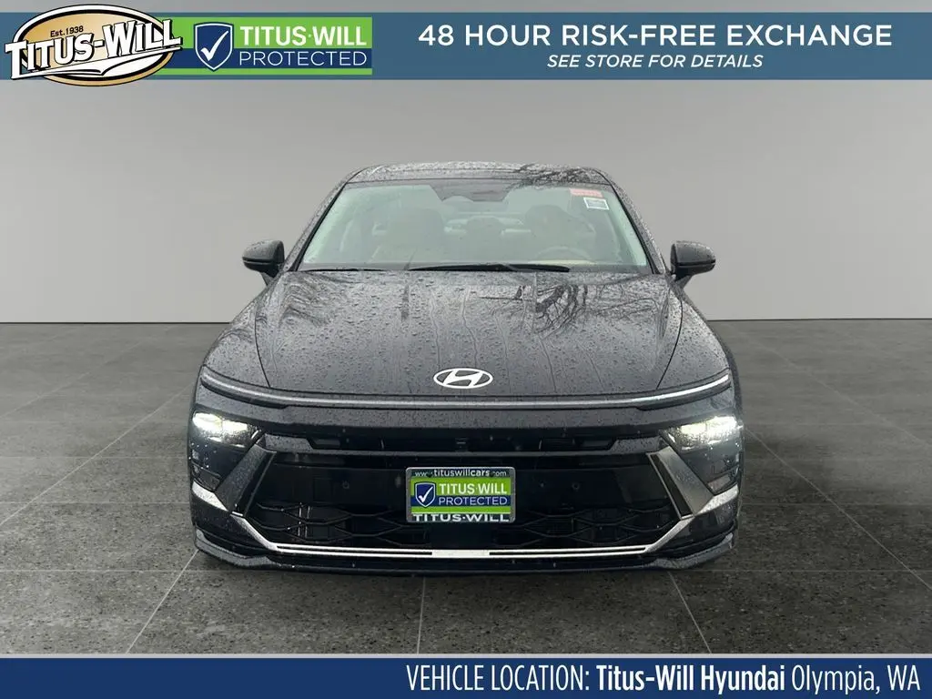 2026 Hyundai Sonata Hybrid Limited photo 2