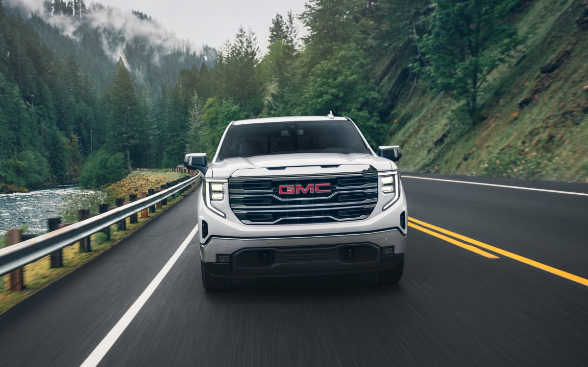 2024 GMC Sierra Exterior Front Fascia