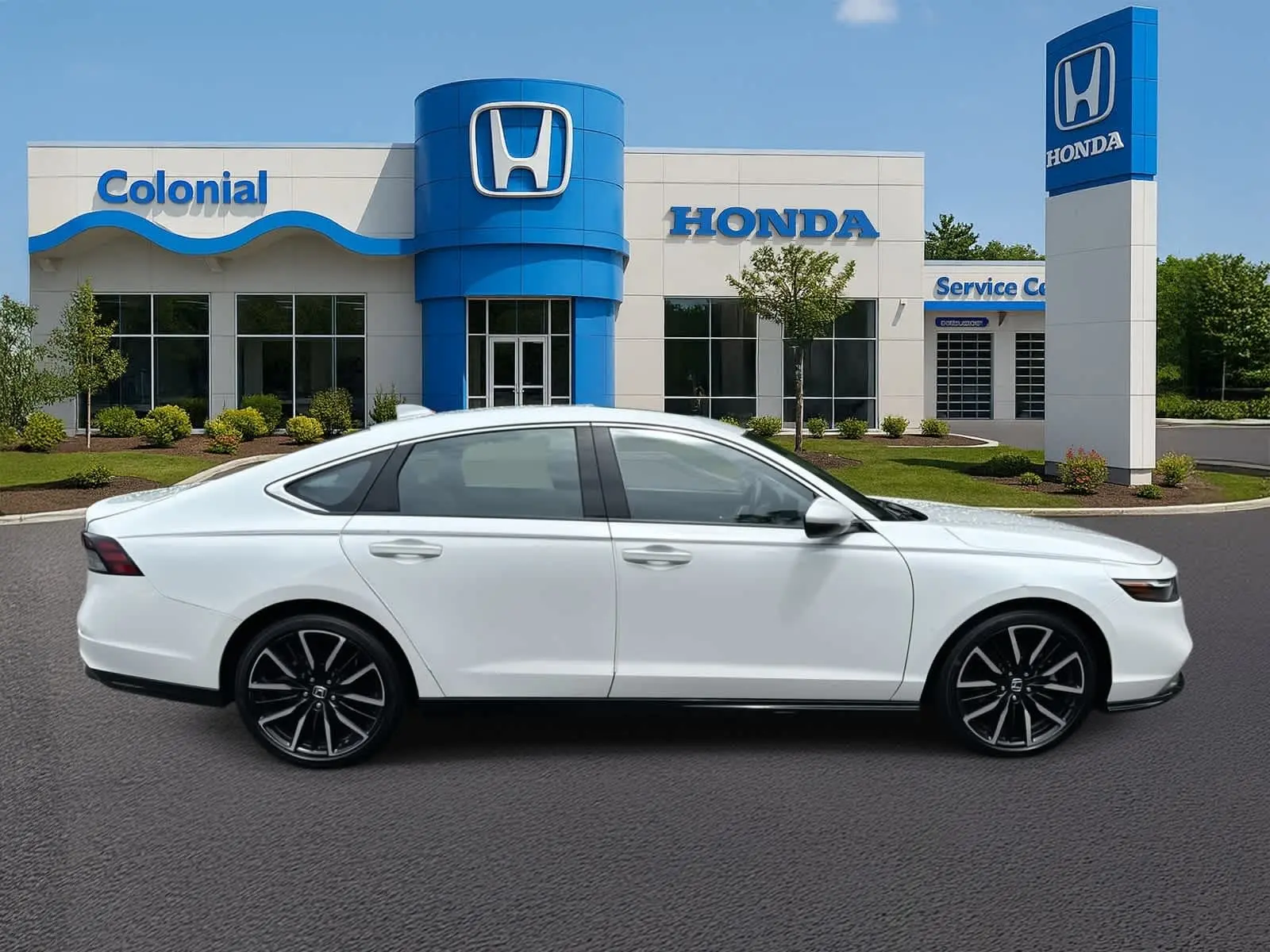 2023 Honda Accord Hybrid Touring photo 5