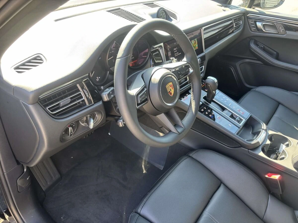 2026 Porsche Macan Base - Photo 25