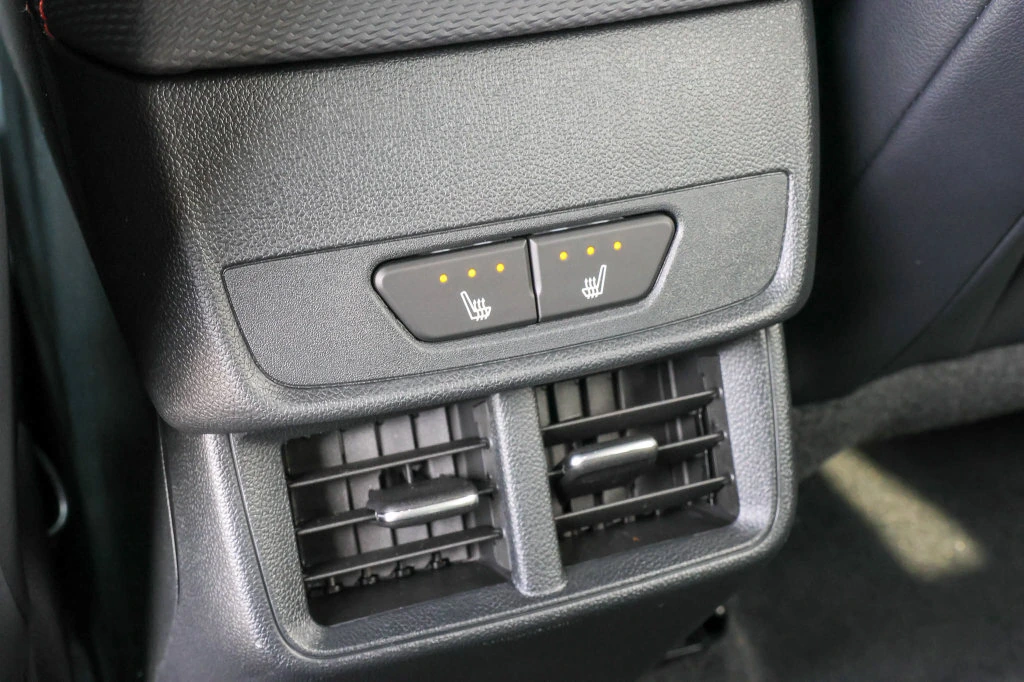 2027 Chevrolet Equinox RS - Photo 15