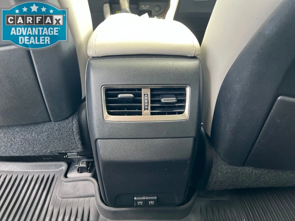 2021 Lexus RX Hybrid 450h - Photo 23